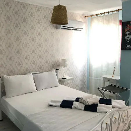 Nazenin Boutique فندق ألاتشاتي